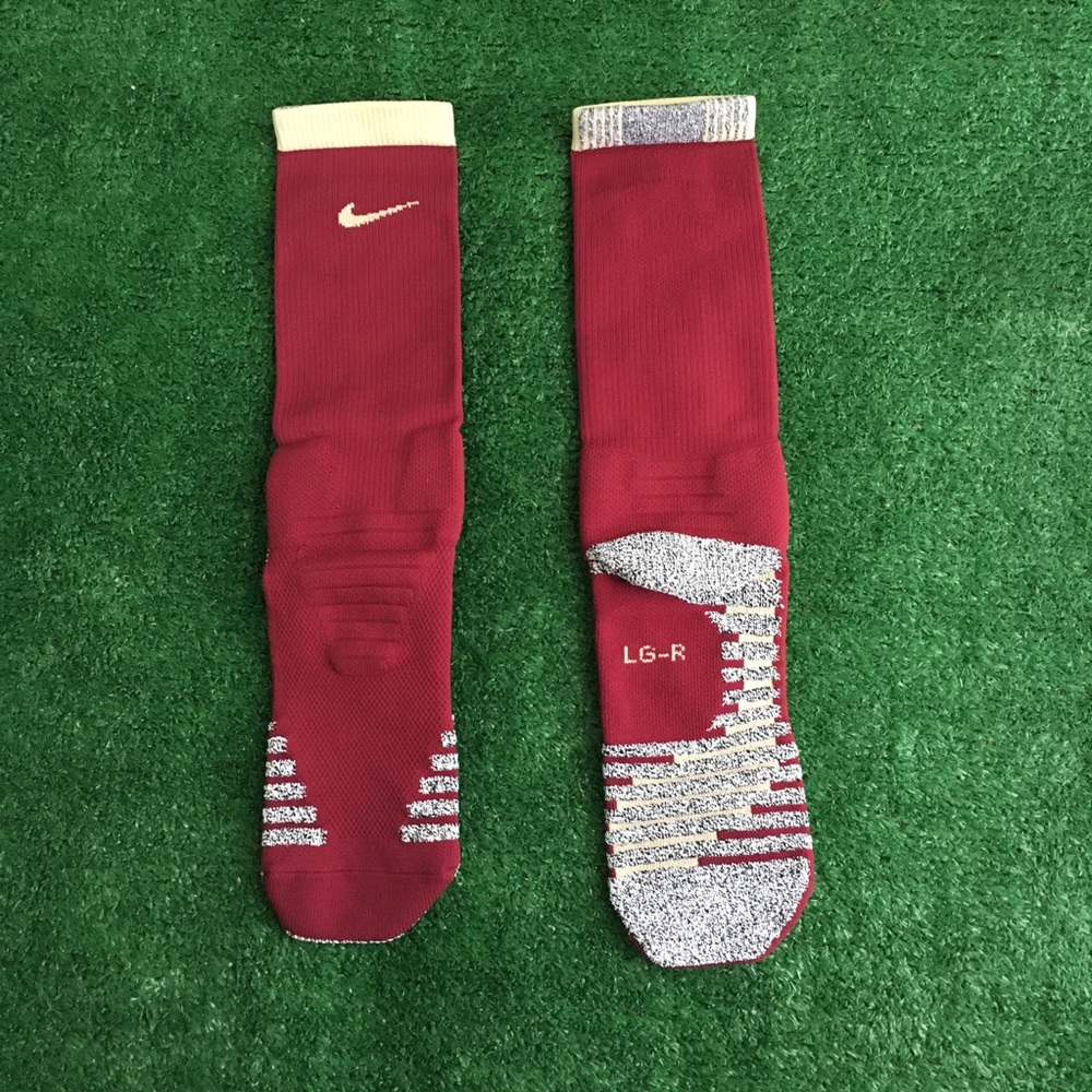 NEW NIKE GRIP FOOTBALL SOCKS GARNET “VEGAS GOLD” BEIGE TEAM EXCLUSIVE
